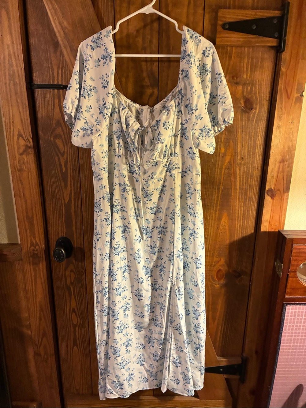 Blue Floral Puff Sleeve Midi Dress - Women's